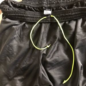 Nike Men’s Workout Pants (Track pants)